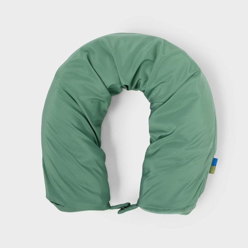 Packing Cube with Neck Pillow - Open Story™